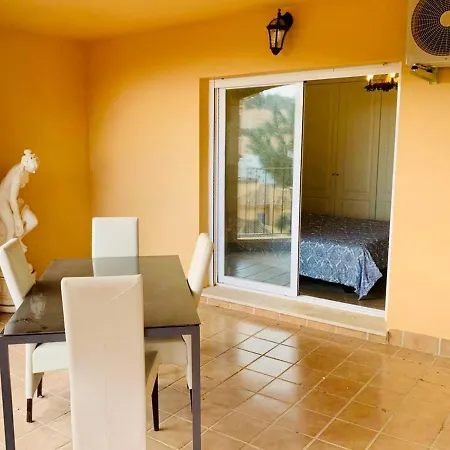 Luxurious Aparment Near The Beach Apartamento *