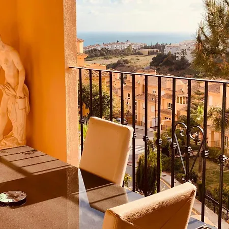 Luxurious Aparment Near The Beach Apartamento Mijas